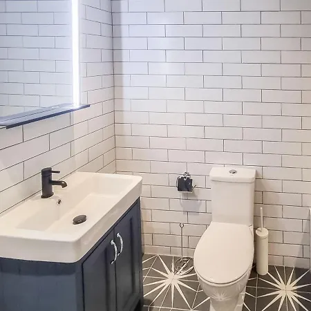 Kelvin House 그래싱턴